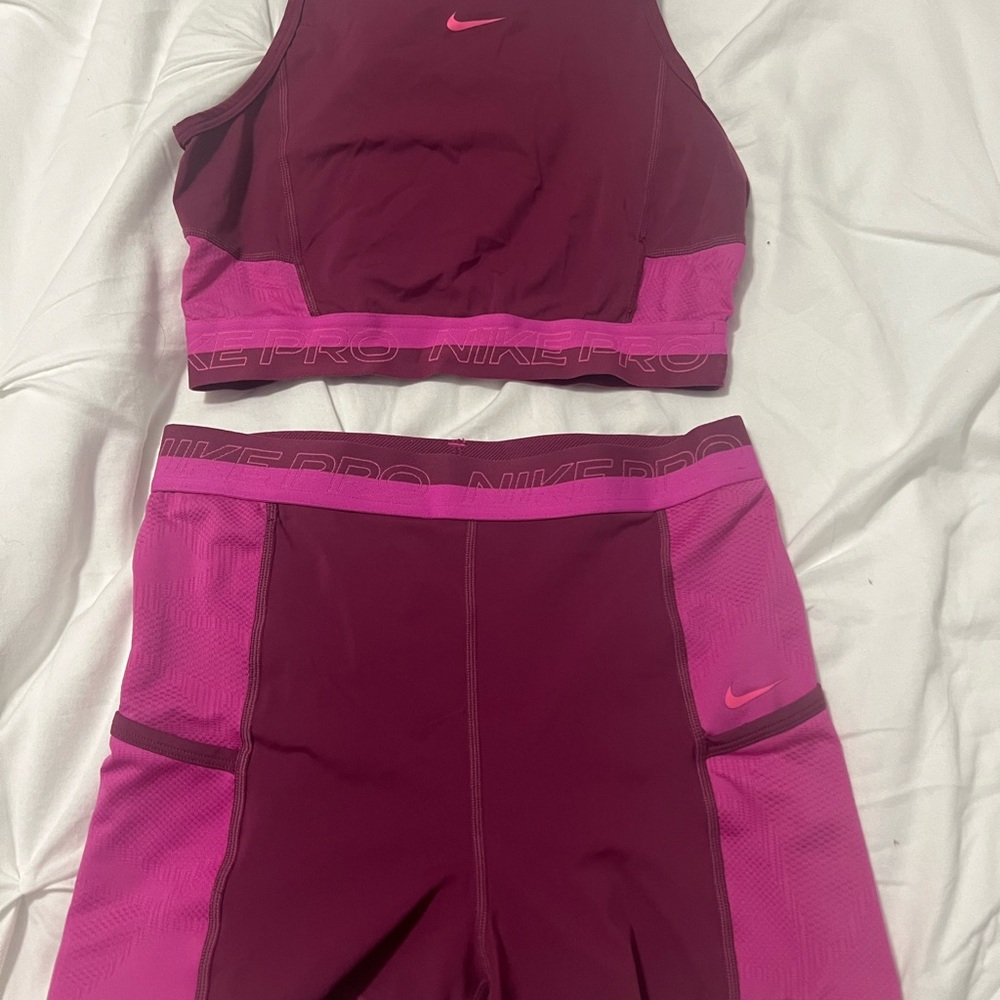 Nike Pro Pink Athletic set